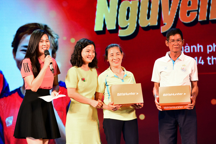 Biti’s mời vận động viên Nguyễn Thị Oanh làm cố vấn kỹ thuật dòng giày chạy - Ảnh 2.